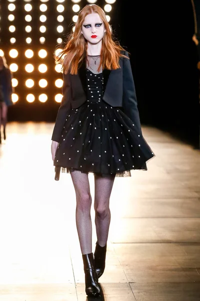 Look 38